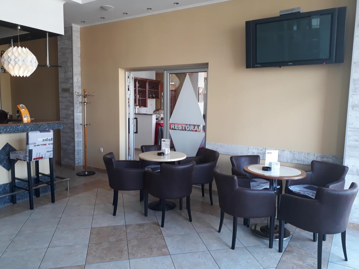 Hotel Cetojevic Banja Luka Exteriör bild