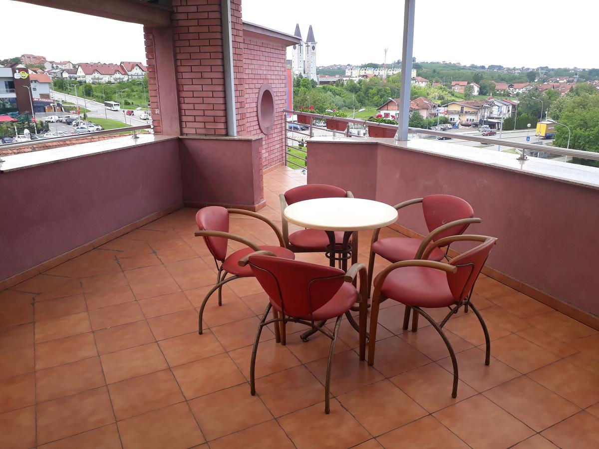 Hotel Cetojevic Banja Luka Exteriör bild